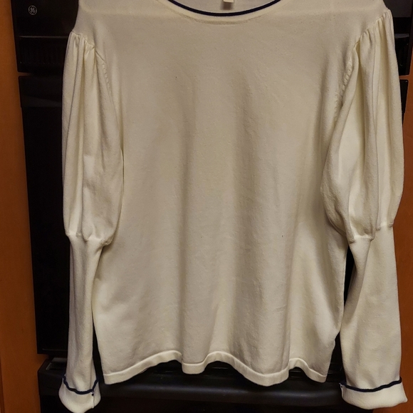Riley and Rae cosette puff sleeve white sweater  xl - Picture 5 of 5